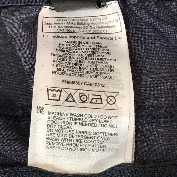 ☘️❄️ Adidas Axis Woven training Shorts ❄️☘️ - Picture 6 of 11